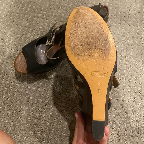 Coach Wedges - Picture 3 of 4
